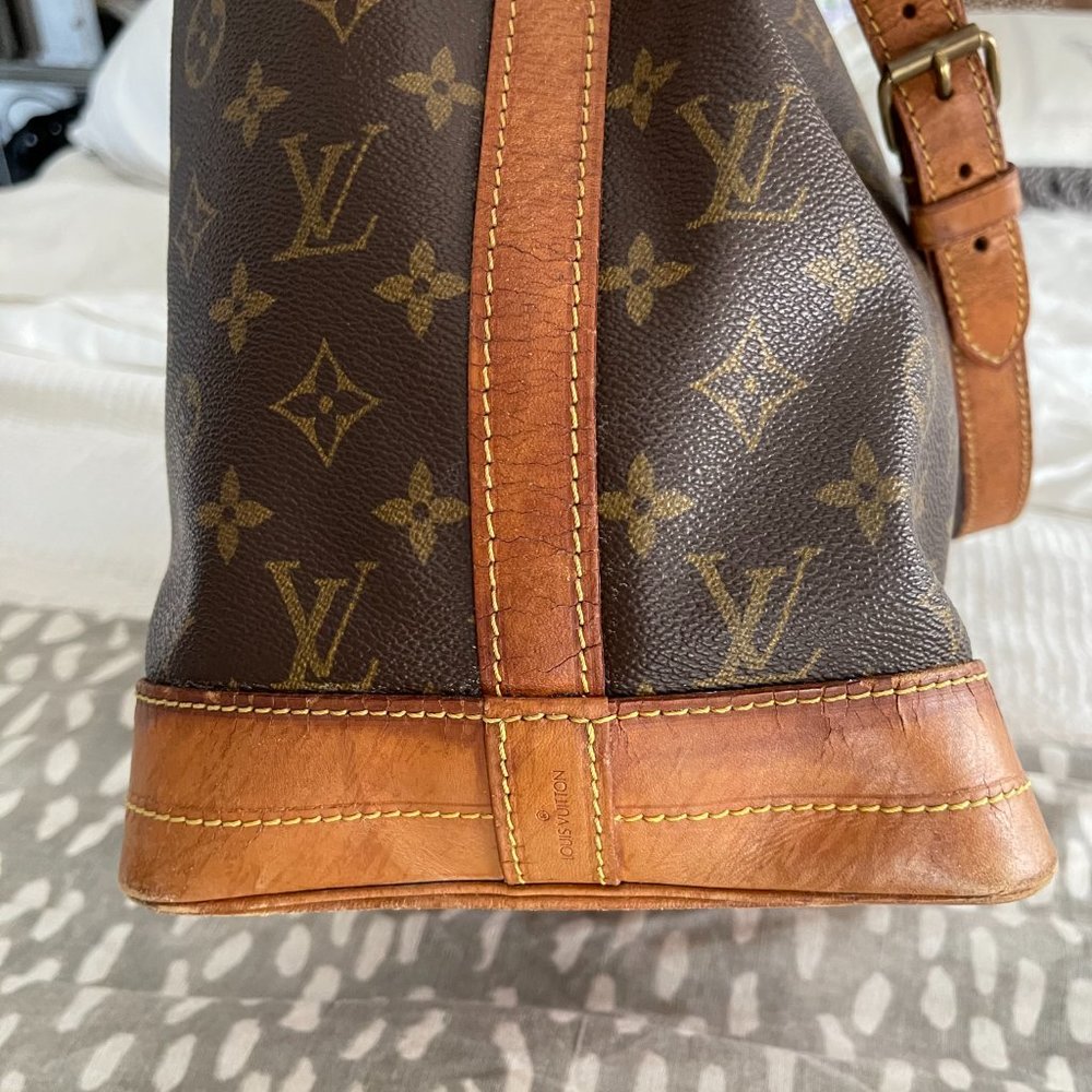 LOUIS VUITTON Noe GM large drawstring bucket bag - Picture 8 of 16